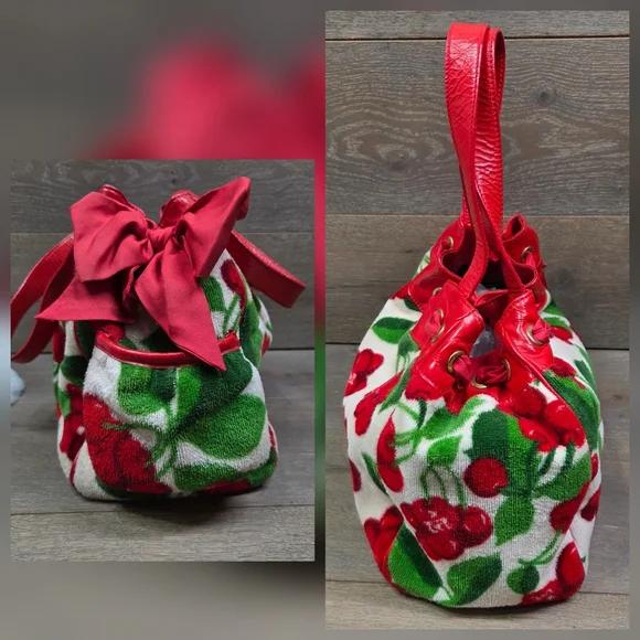 RARE Y2K Juicy Couture Cherry Velour Terry Daydreamer Weekender Bag Cherries - Picture 13 of 16